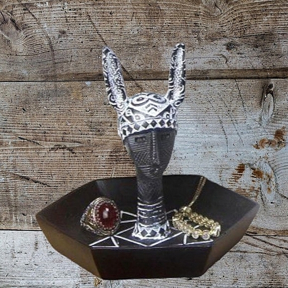 African Tribal Art Figurine - Picture 7 of 8